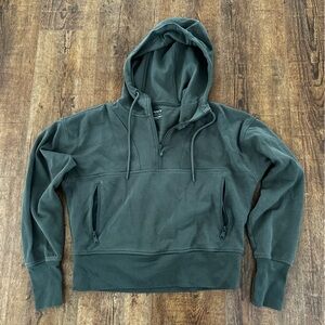 Old Navy Dynamic Fleece half zip hoodie